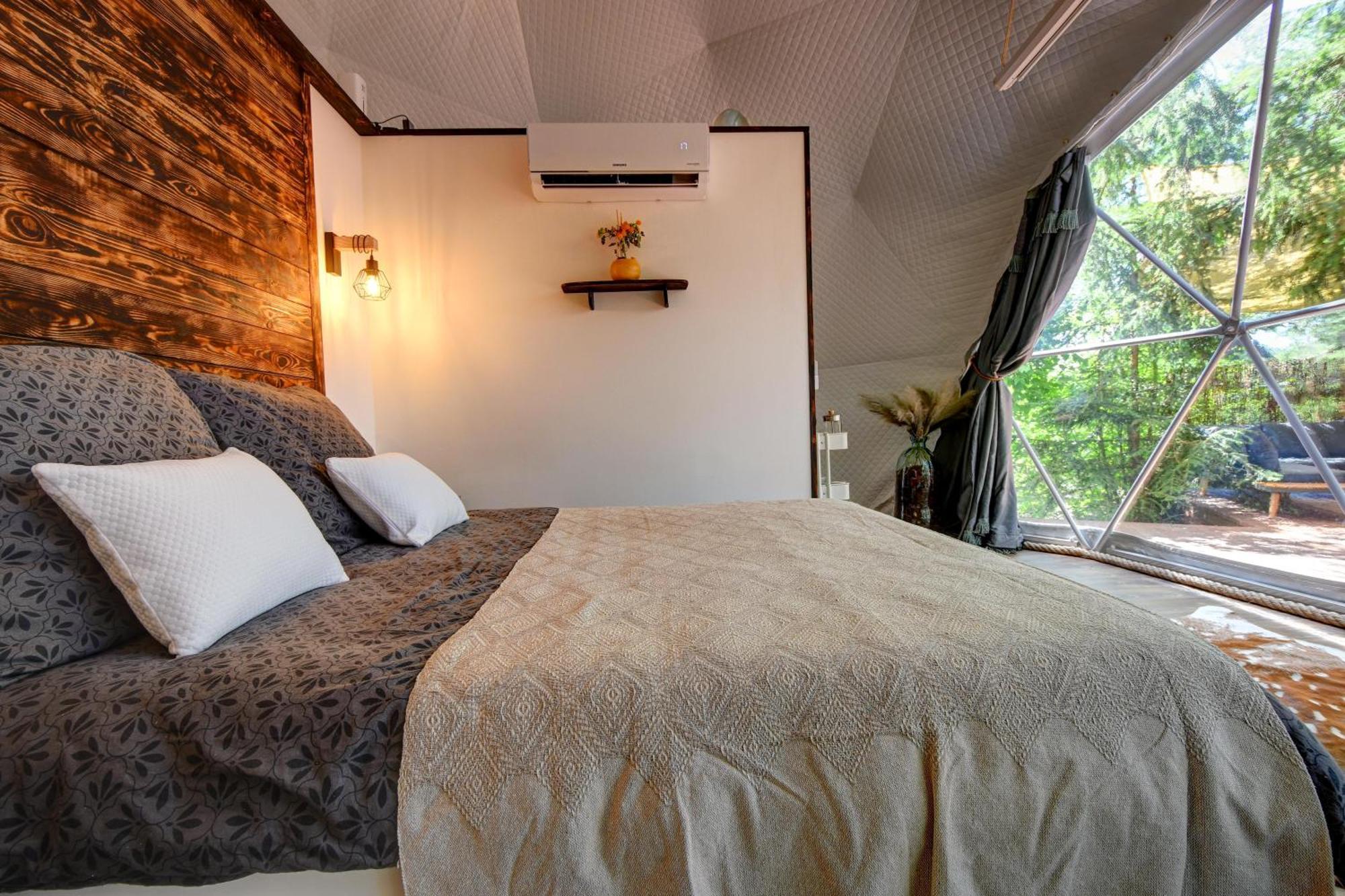 Tiche Misto Glamping Hotel Slapy  Exterior photo