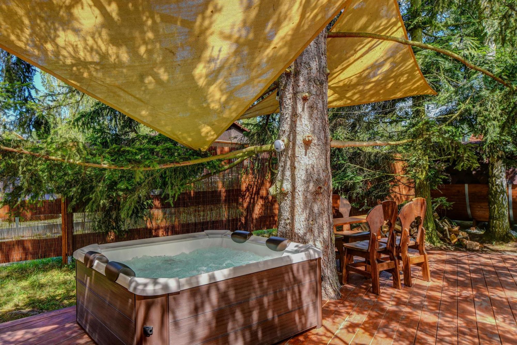 Tiche Misto Glamping Hotel Slapy  Exterior photo